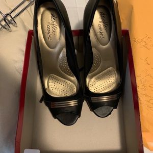 Brand new dress shoes